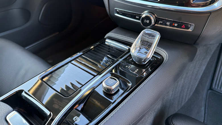 Volvo V60 2.0 T6 Recharge PHEV Inscription 5dr AWD Auto Estate